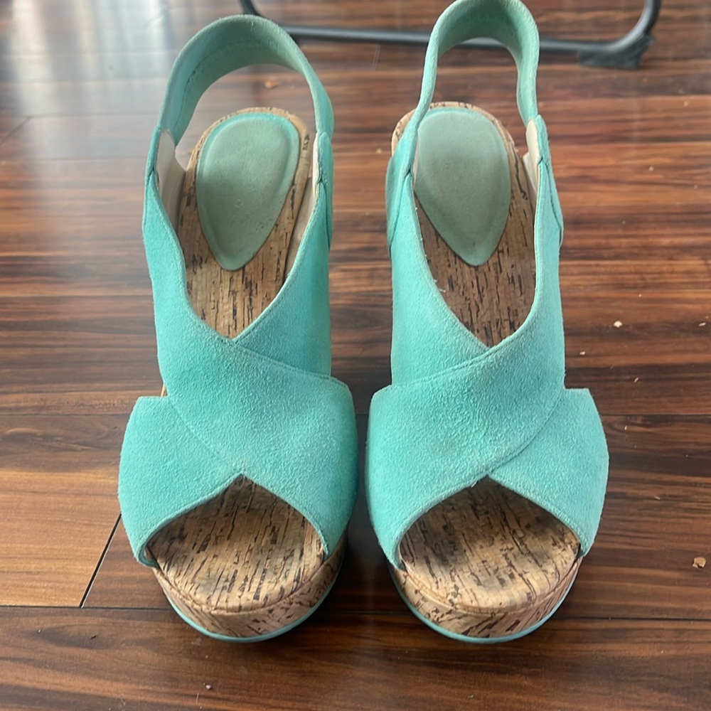 Pelle Moda turquoise/cork wedge heel. Size 8.5
